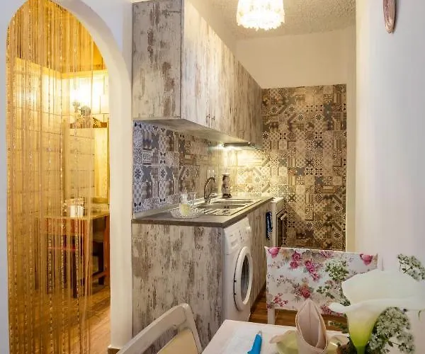 Margarita Luxury 2 *